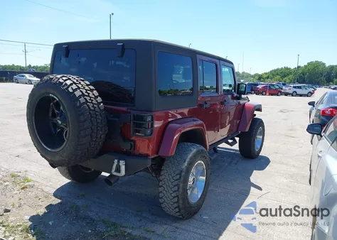 2008 Jeep Wrangler Unlimited Sahara из США, поврежденный, VIN 1J4GA59108L592475